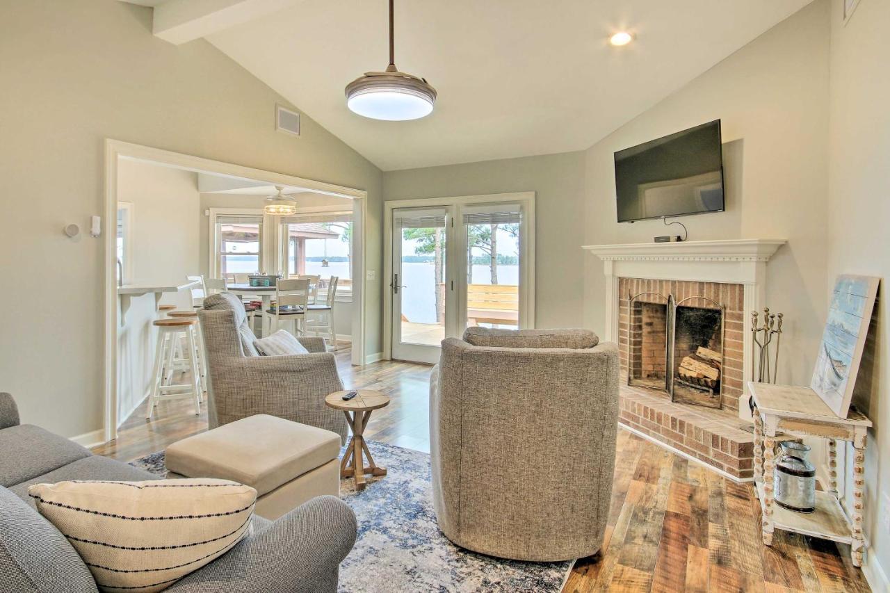 Gilbert Lakefront Retreat With Private Dock! Hollywood Point Exterior photo